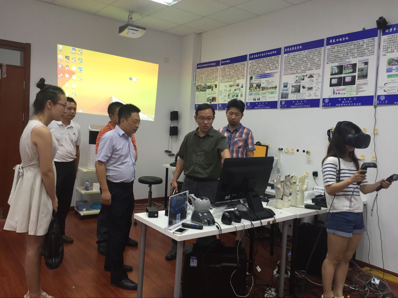 关注科技前沿，引育高端人才--旅游度假区走访复旦大学人才项目