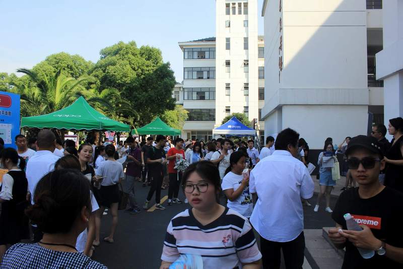 热！——太仓市2017夏季招聘会酷暑中圆满落幕