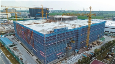 联晟光伏项目建设加速