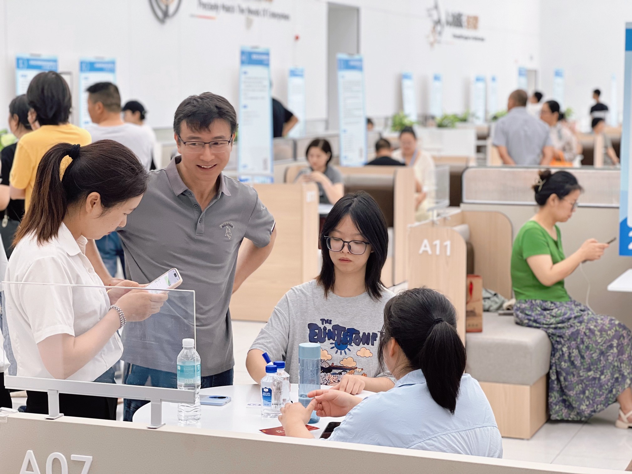 太仓2025夏季招聘会火热启航——盛夏热浪难挡逐梦心